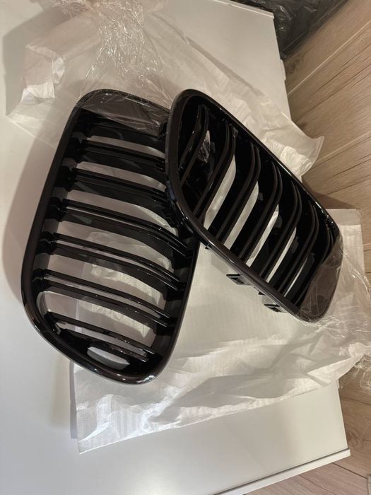 Ноздри Решетка радиатора BMW F25 F15 F10 F30 Е60 E70 Е39 глянец бмв