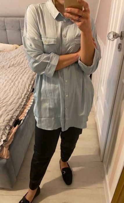 Zara śliczna błękitna koszula L