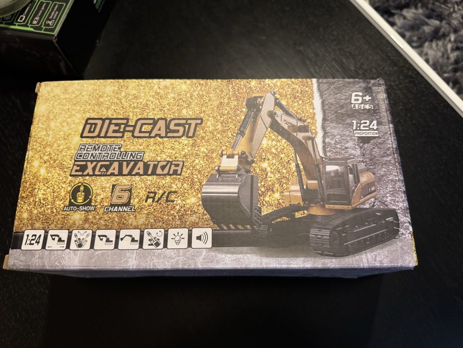 Retro Escavado de comando, Nova