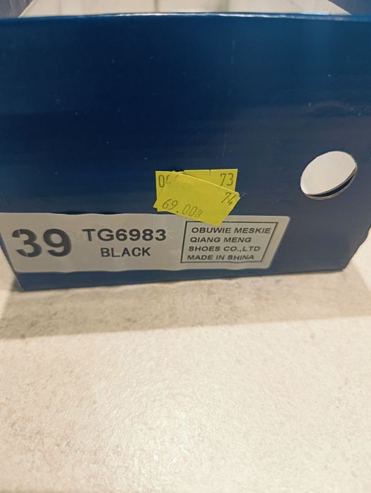 Eleganckie, młodzieżowe, r.39