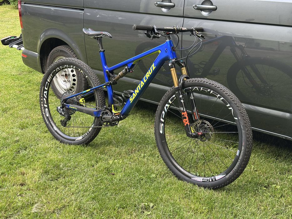 Santa Cruz Carbon Full
