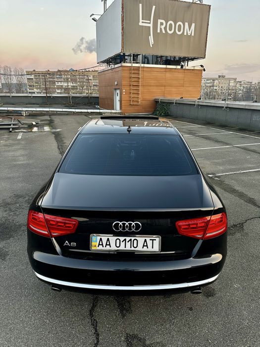 Audi A8 QUATTRO 3.0