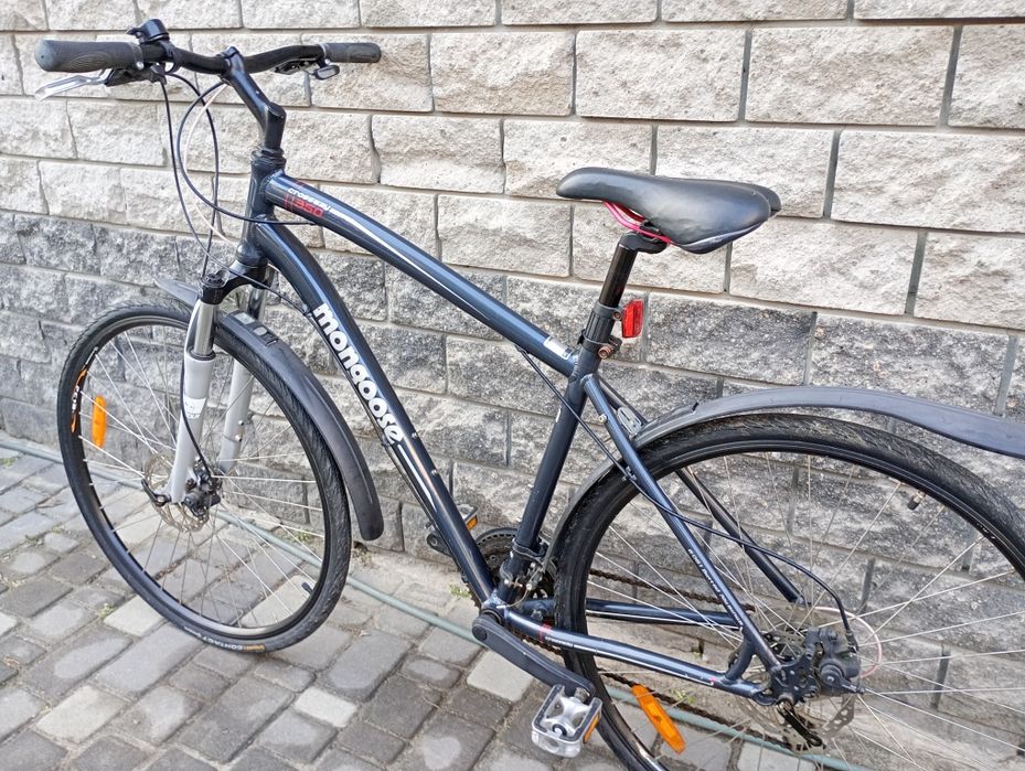 Велосипед MONGOOSE колеса 28" рама 18"