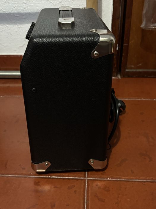 Squier/Fender Frontman 10G