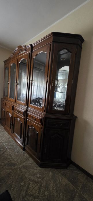 Móvel de sala , cristaleira