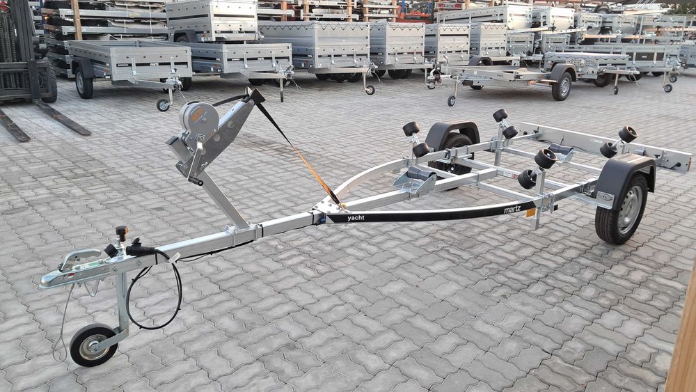 Atrelado MARTZ YACHT 500  NOVO