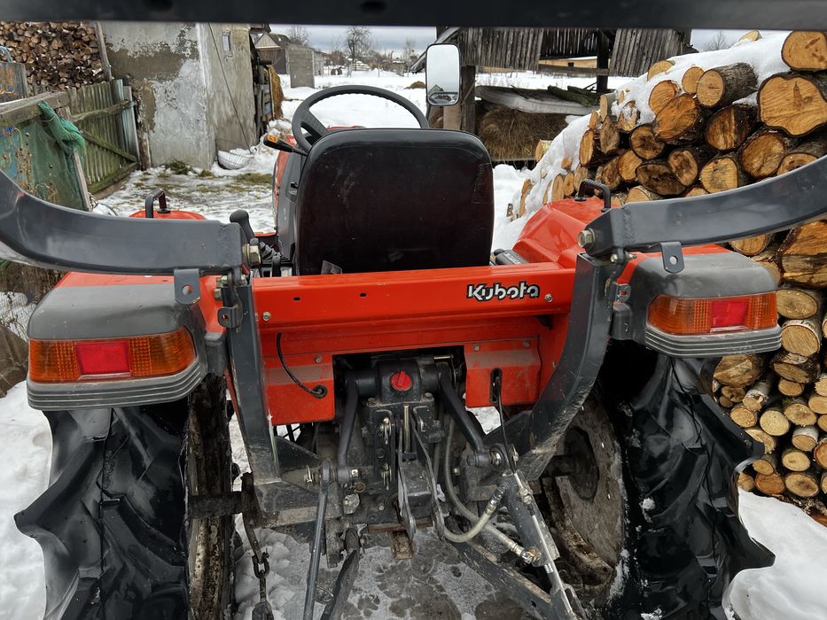 Продам Kubota gl 240 з оригінальною фрезою