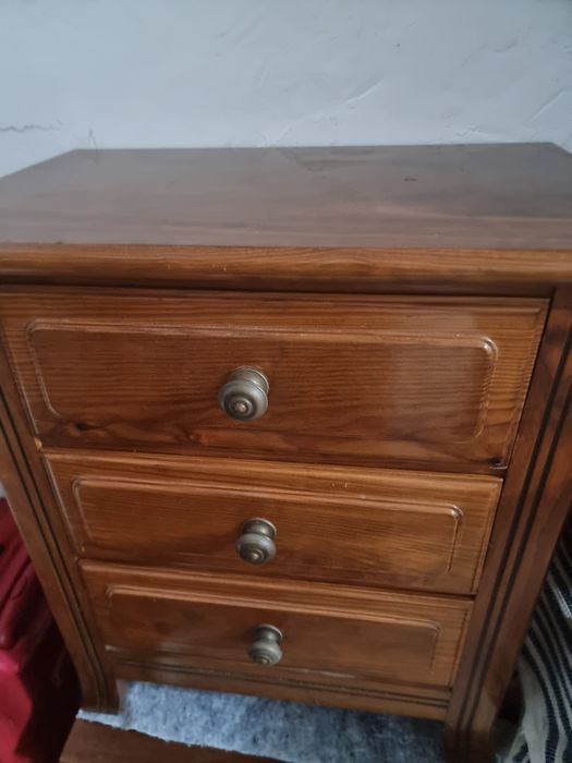 Mesa de cabeceira