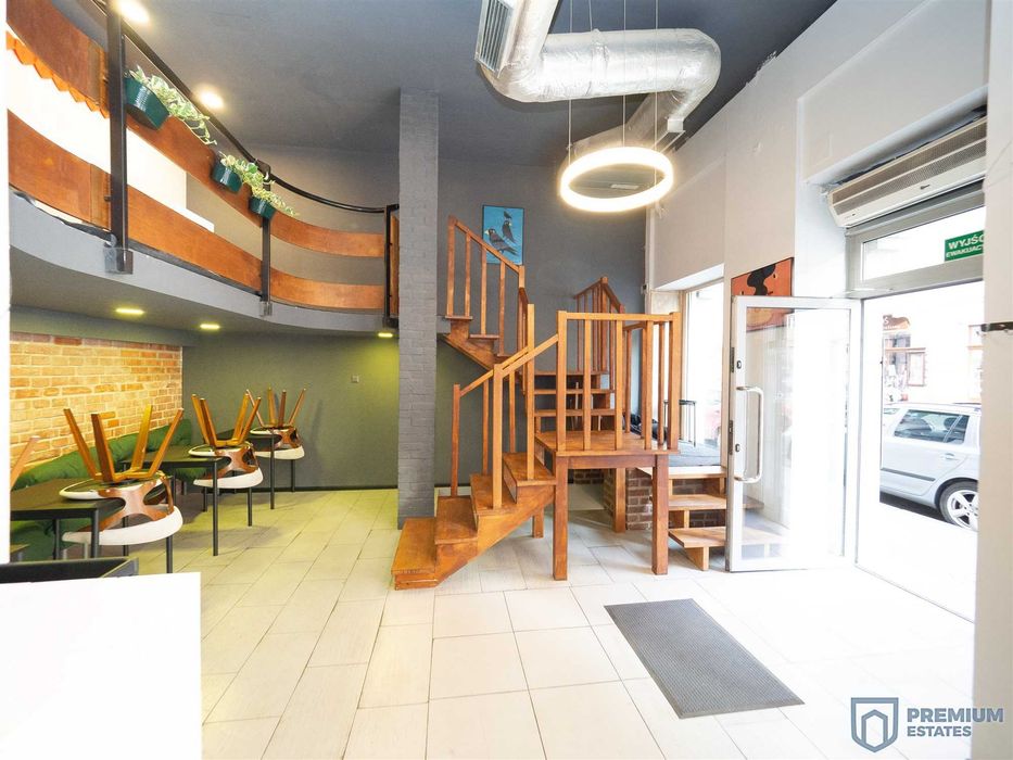 Lokal parterowy z witryną, ul. Karmelicka ENG