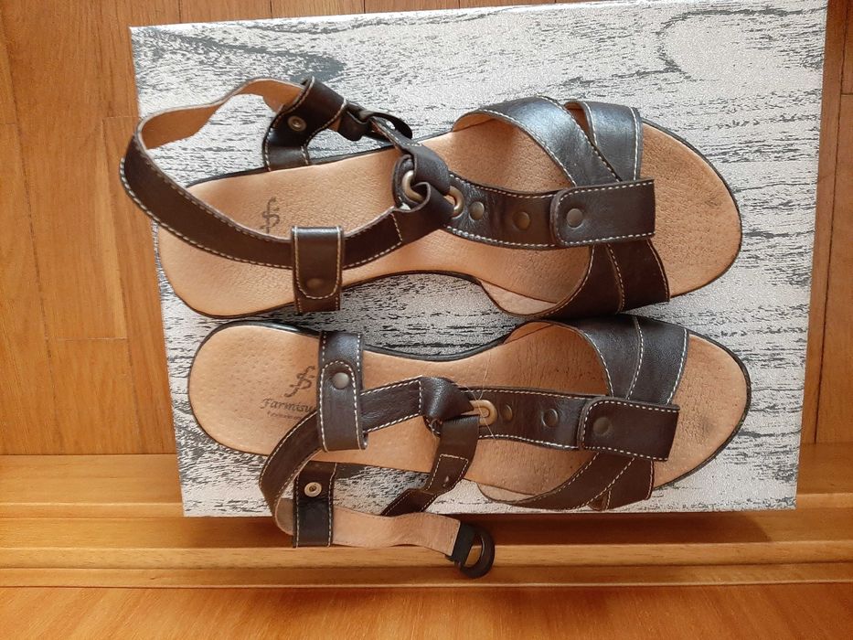 Calçado  2a mão em bom estado