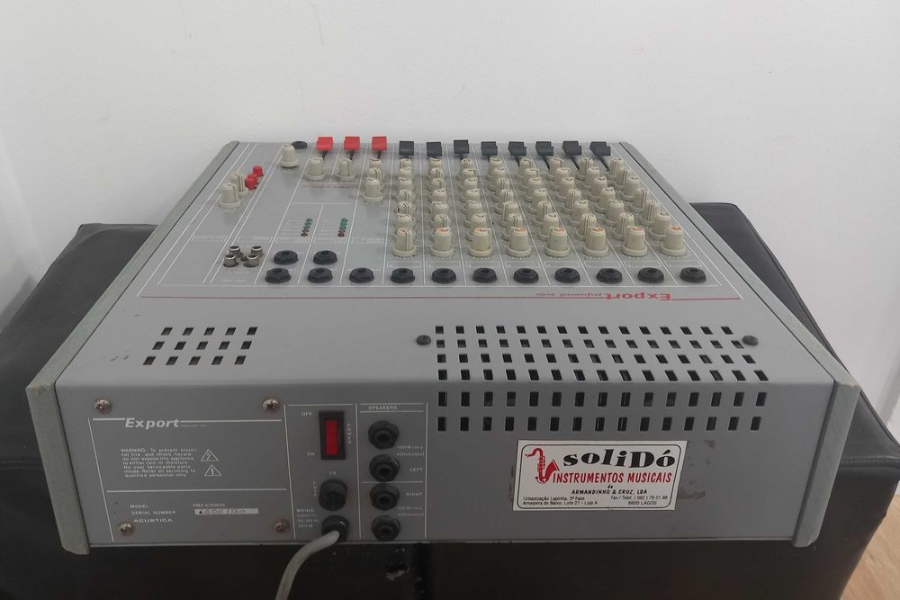 Mesa de mistura de Som