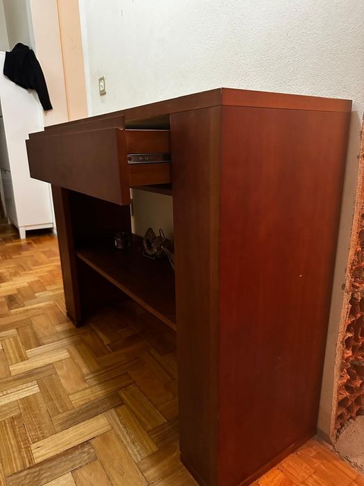 Vendo aparador de entrada