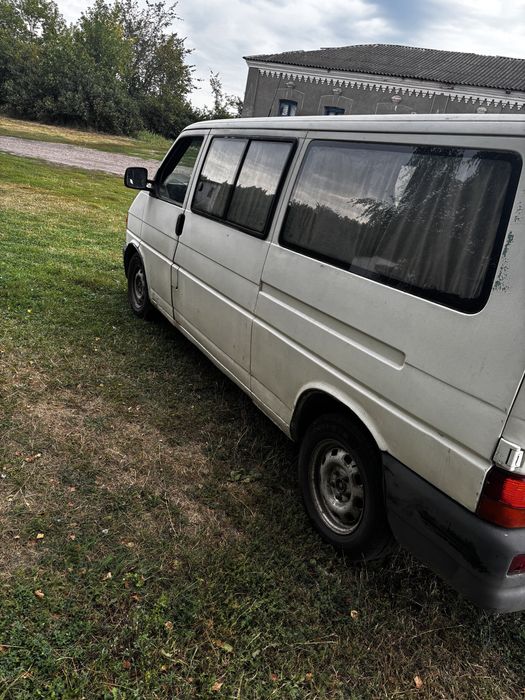 Volkswagen Transporter 1993 VIN WV2ZZZ70ZPH132967 фото оголошення 4 з 11