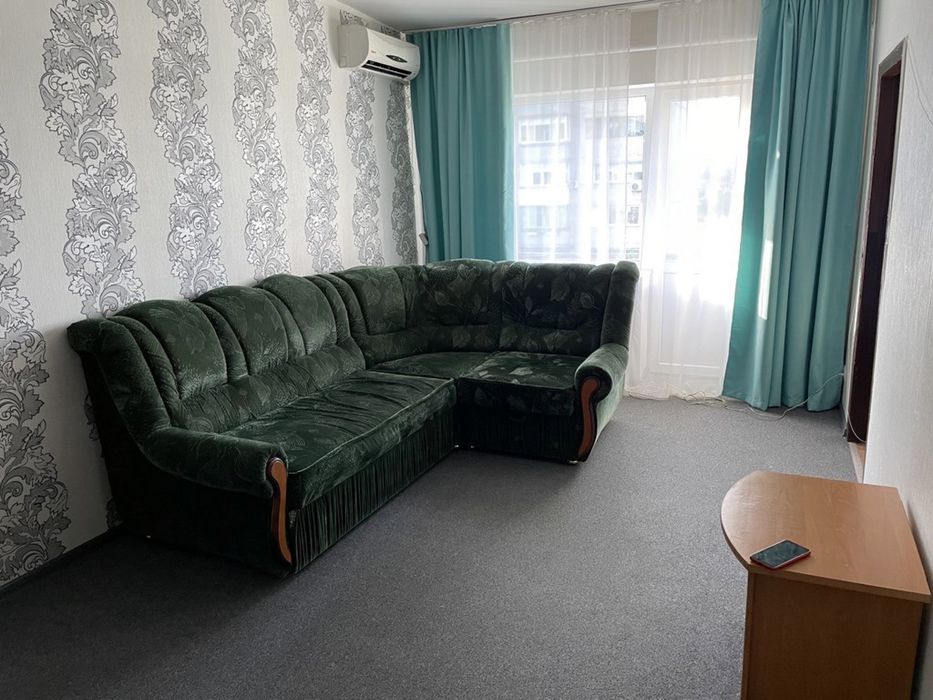 Продам 2х комнатную квартиру. Ул. Молодгвардейская