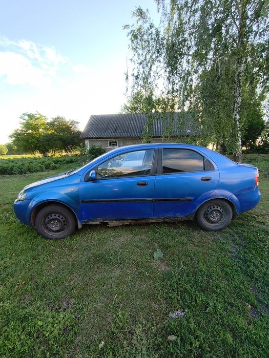 Продам Шевроле авео 2006 року 1.5 газ - бензин