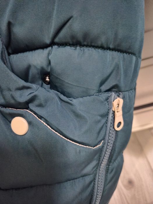 Куртка зимова з капішоном