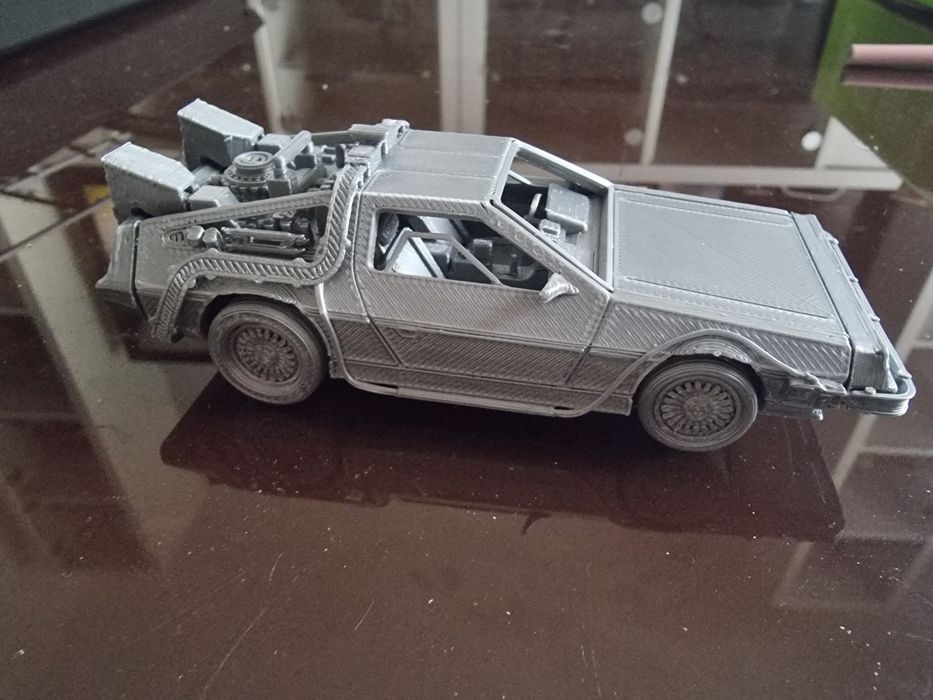 Delorean model kit