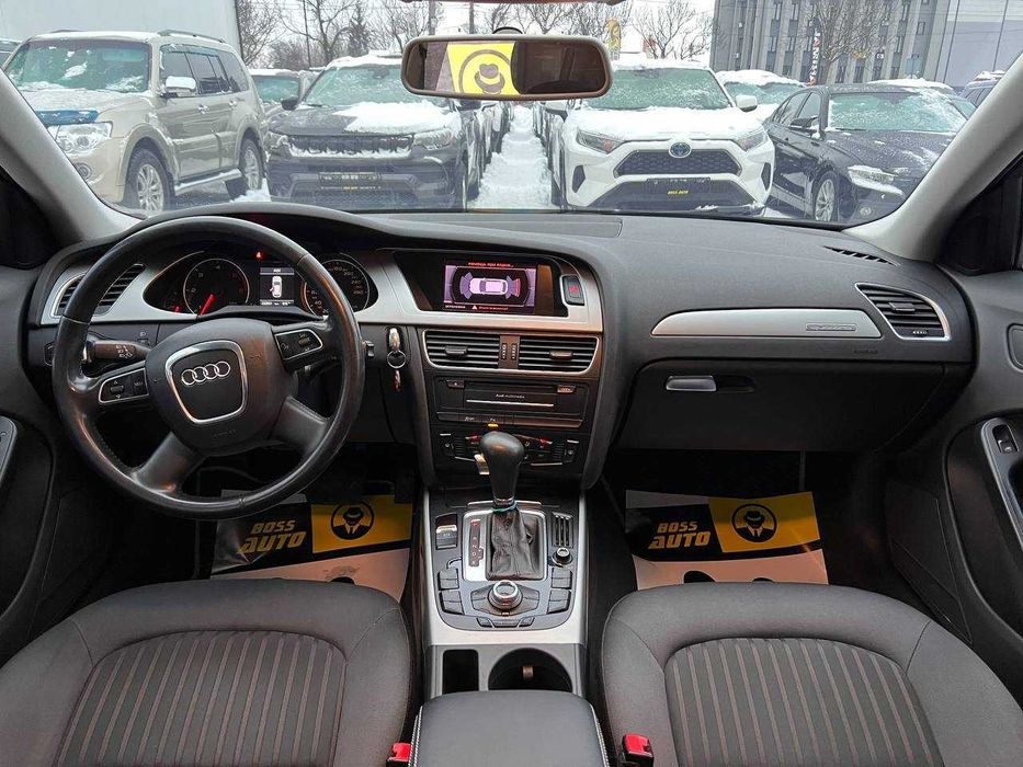 Audi A4       2011
