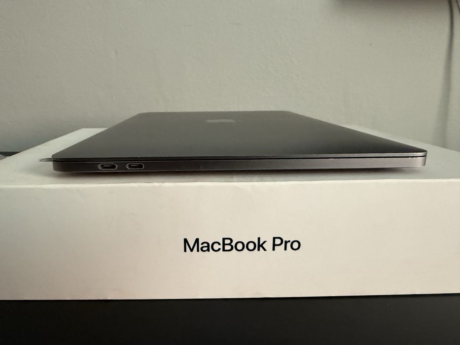 MacBook Pro 13”, 2018, dodatkowo w cenie iPad mini 2 + Magic Mouse