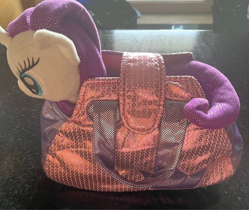 Peluche unicornio com mala mole
