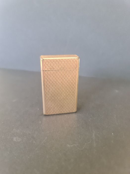 Isqueiro Dupont dourado
