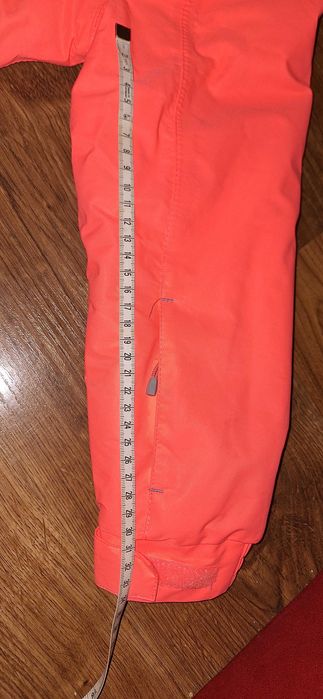 Kurtka zimowa dla dziewczynki rozmiar 140 Mountain Warehouse