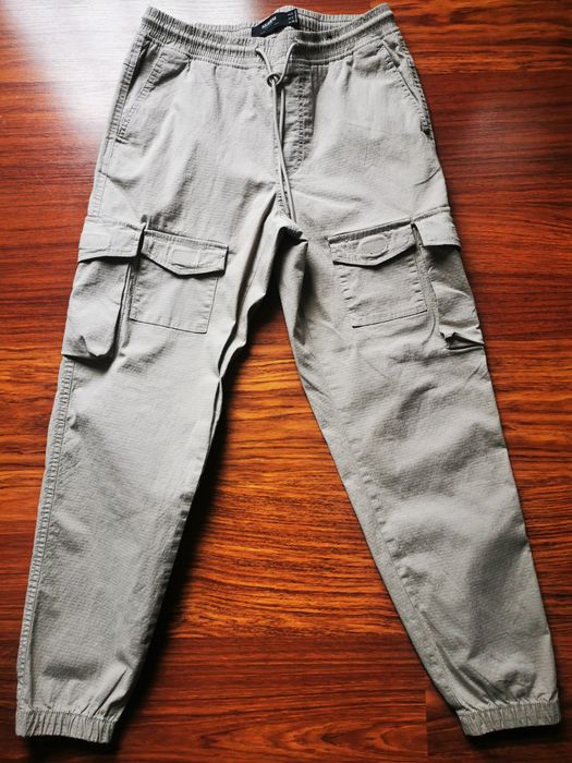 Calças da Pull and Bear tam S