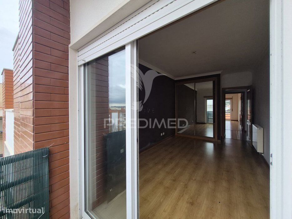 Apartamento T2-3Ass.Feijó-Vale Flor de Baixo-Almada
