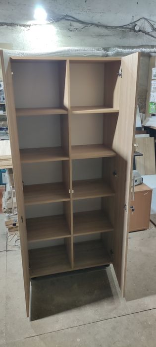 Шафи та полиці на заказ та готові на складі