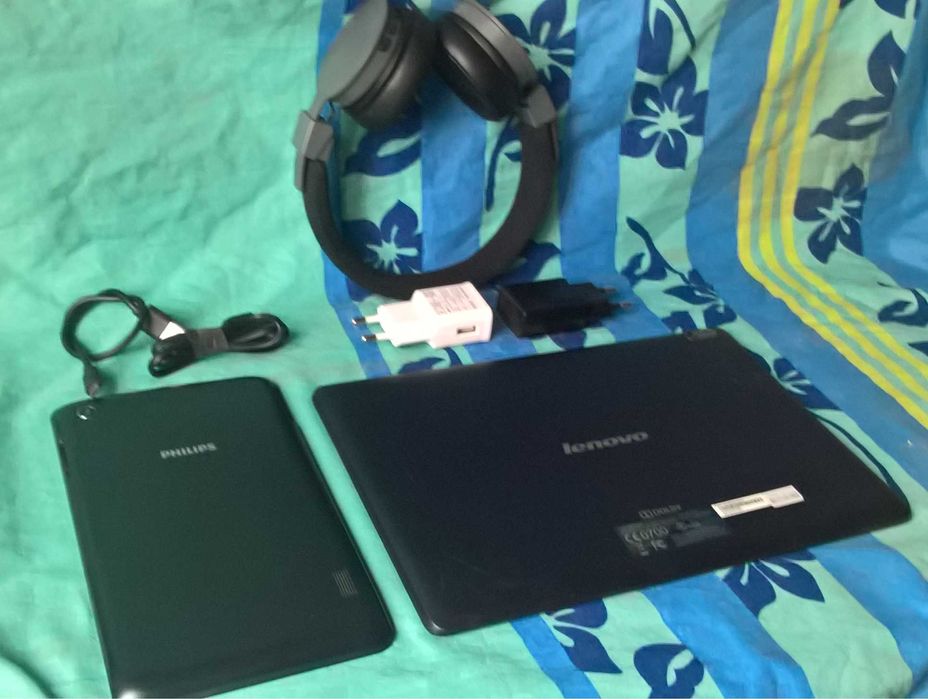 Dwa Tablety Sim Lenovo A7600-H+Philips PI321G+Słuchawki Bloototh opis