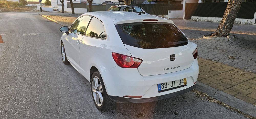 SEAT Ibiza SC 1.2 TDi Sport — photo 5