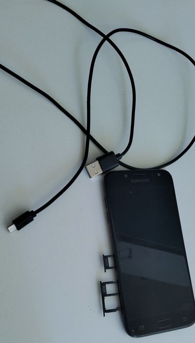 Telemóvel Samsung J5