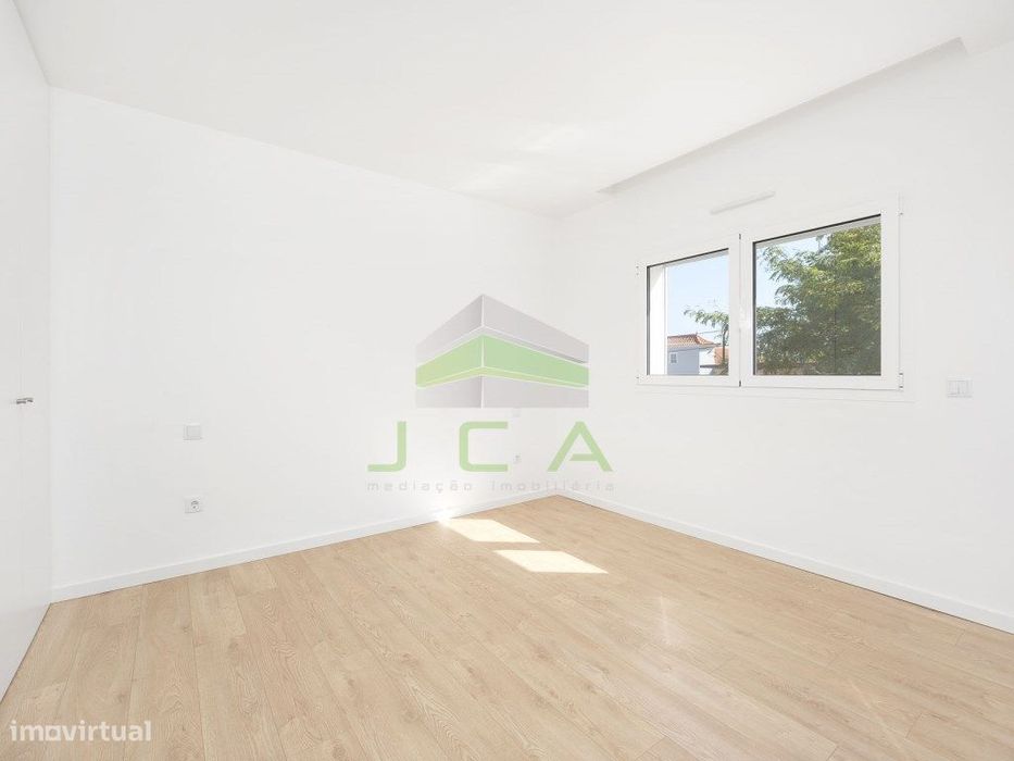 Apartamento T2 semi-novo