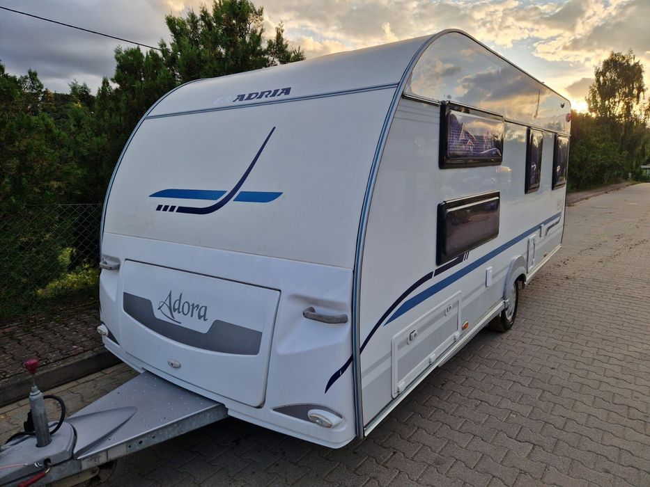 Adria Adora 542 KU  Namiot mover prysznic