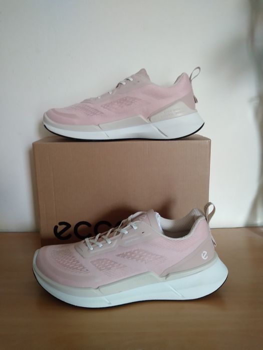 Ecco Biom 2.2  r.39 buty sportowe