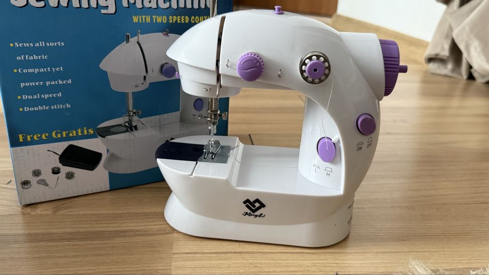 Міні швейна машинка 4 в 1 Mini Sewing Machine SM-201