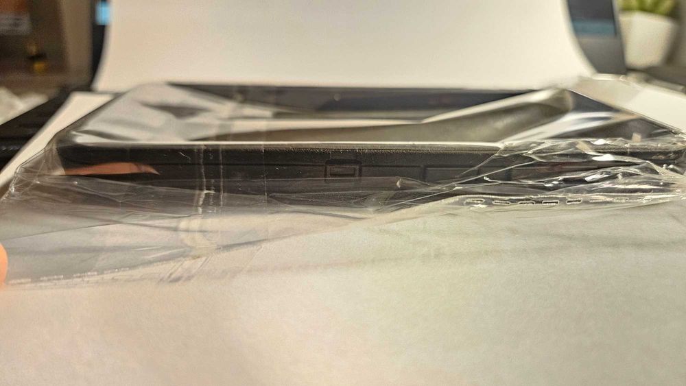 Caixa traseira semi rígida Samsung S24