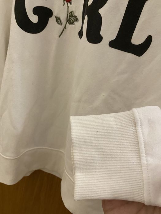 Camisola branca com estampado de letras