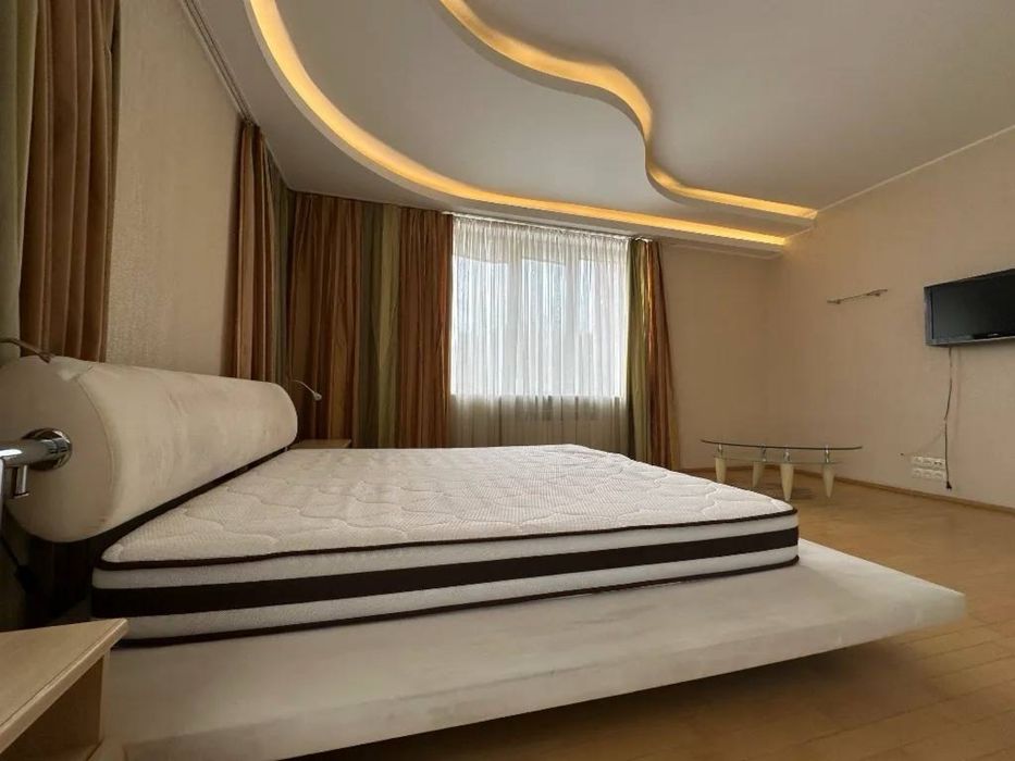 Сдам 3 ком квартру Я. Самарского