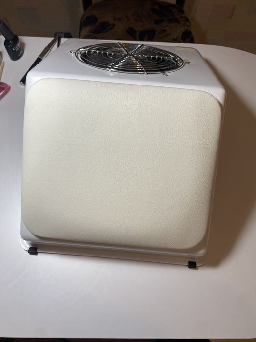 Витяжка для манікюру Ulka soft