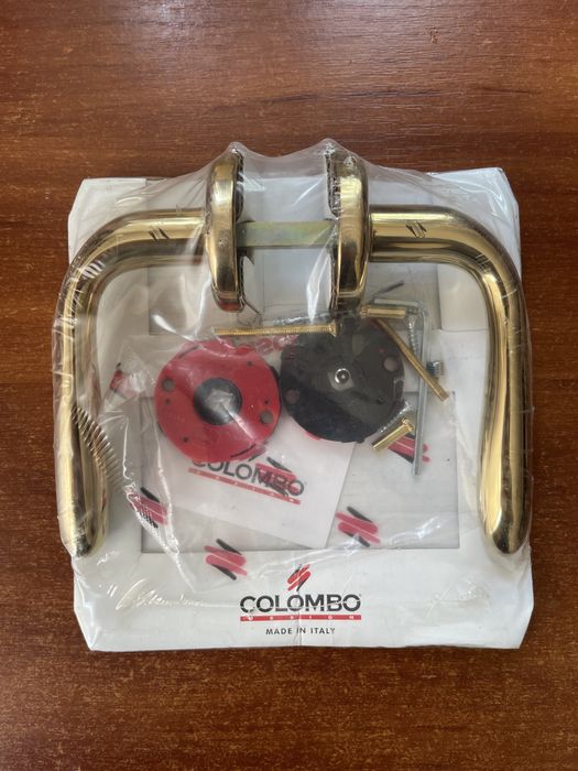 Дверная ручка коломбо италия