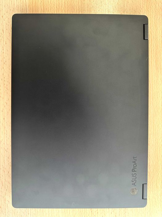 Asus PX13 com Nvidia 4070 e ecrã OLED