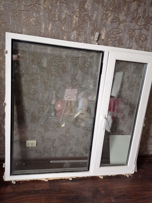 Продам 3 Окна б/у Розміри: 1140*1400мм; 1400*1450; 1370*1330