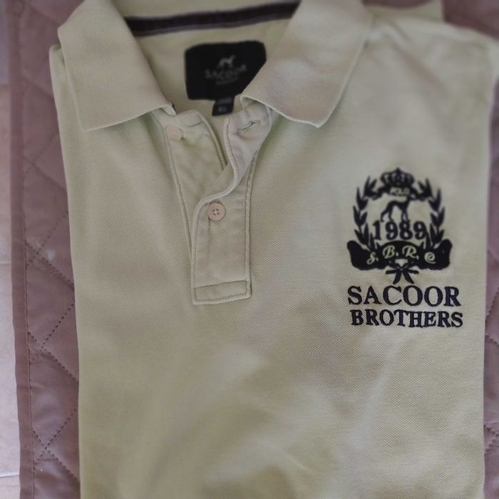 Tenho para venda Três  Polos Saccor todos pelo preço indicado