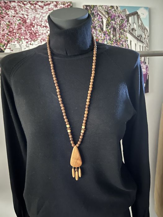 Бусы дерево. Цена за 2шт