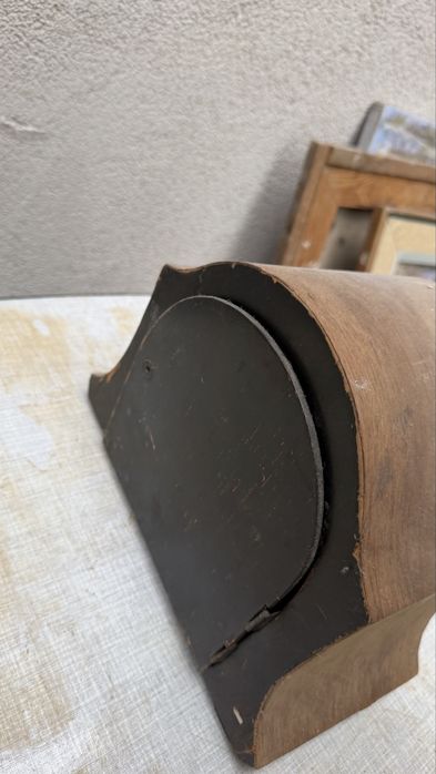 Zegar kominkowy w drewnie stary