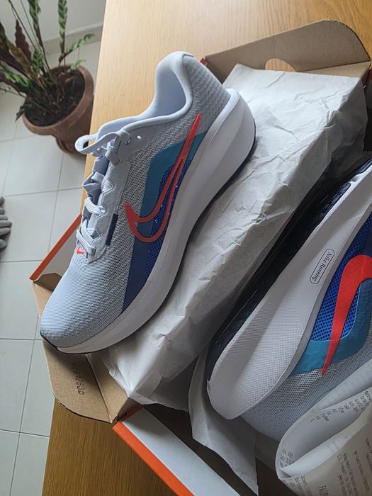 Nike Down shiftet 13
