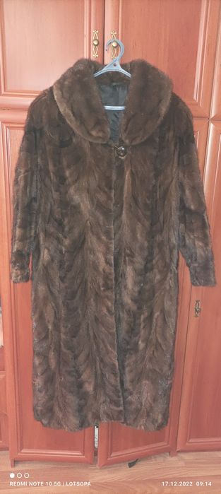 Шуба норкова дуже гарна