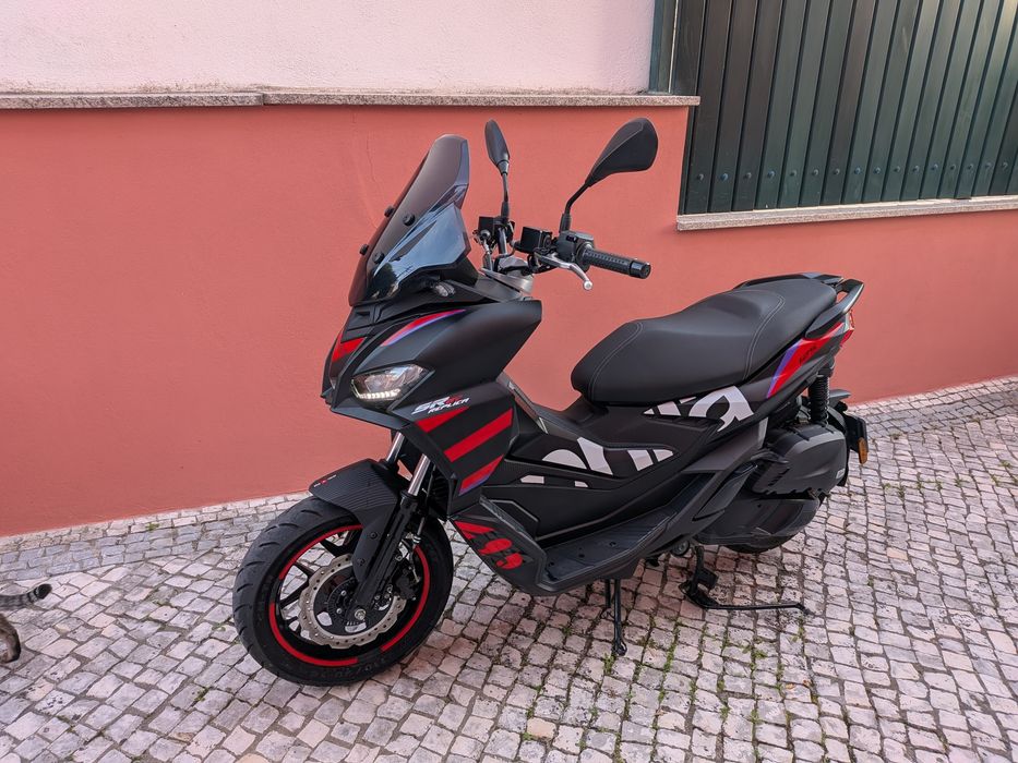 Aprilia SR GT Replica 125