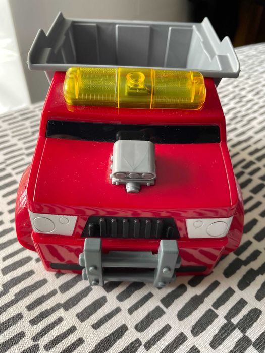 Camião brincar a pilhas